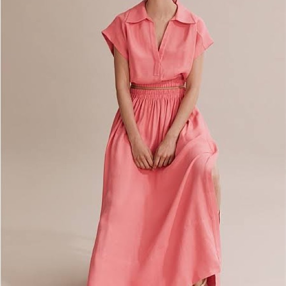 Country Road Dresses & Skirts - Country Road size 10 coral coloured thick linen maxi skirt